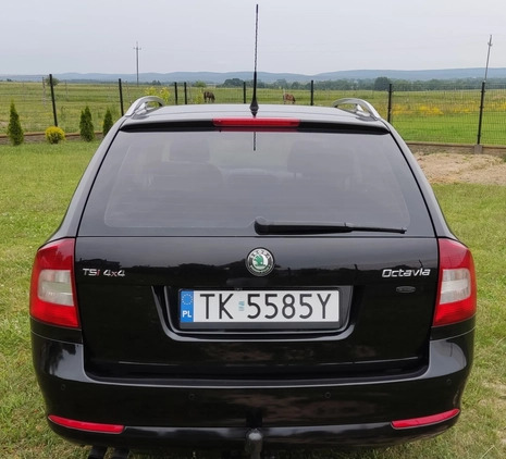 Skoda Octavia cena 16500 przebieg: 235800, rok produkcji 2009 z Kielce małe 191